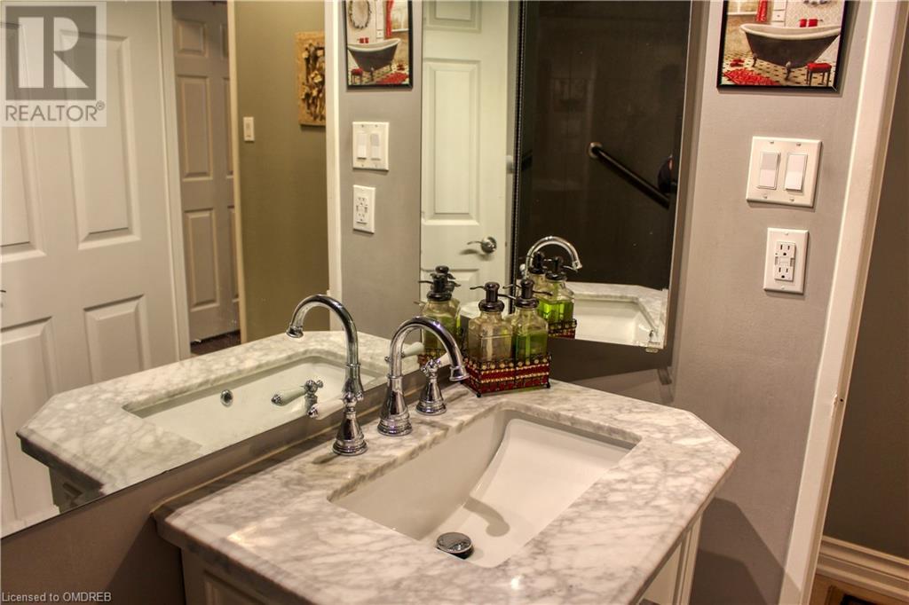 5 Lisa Street Unit# 501, Brampton, Ontario  L6T 4T4 - Photo 33 - 40570348