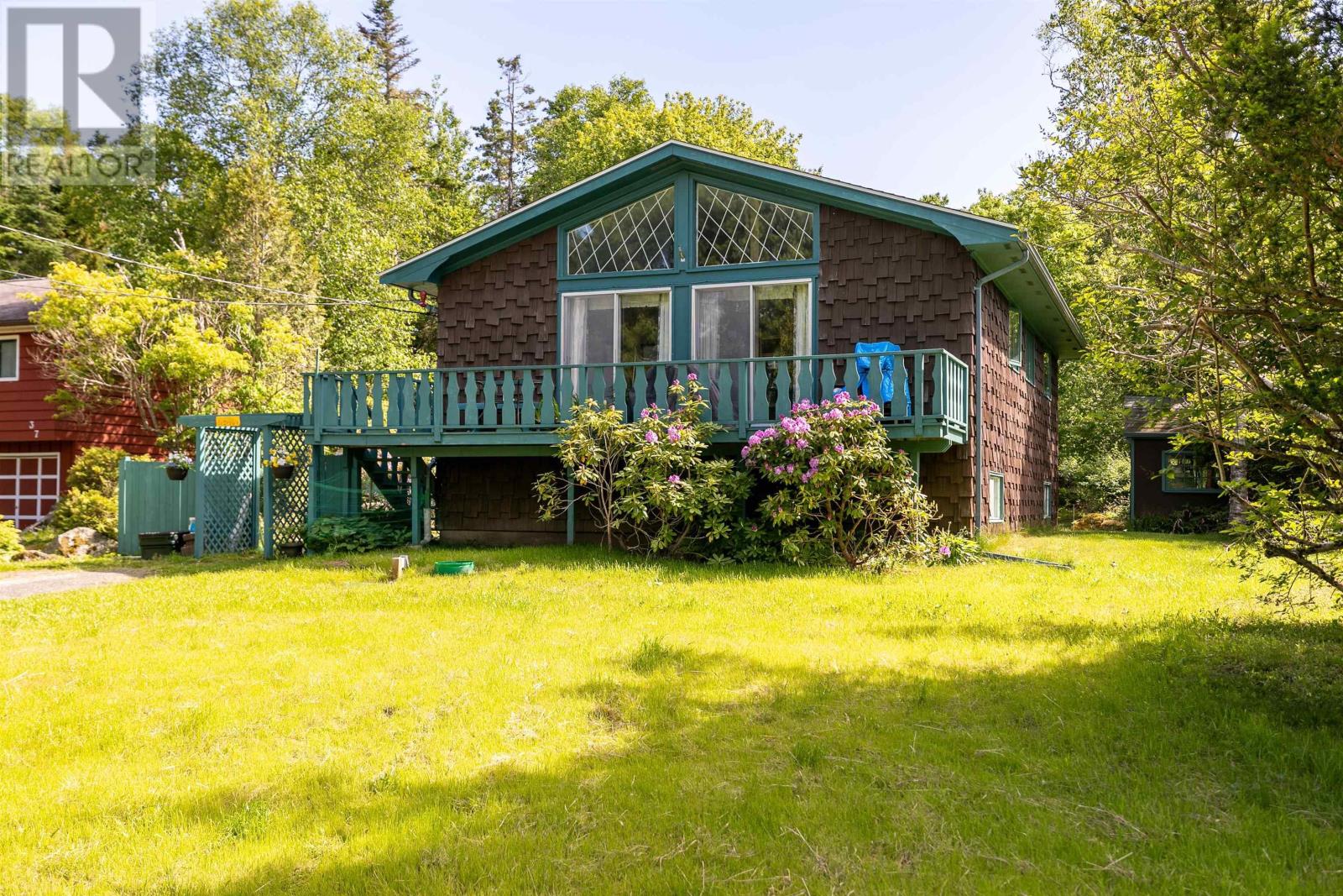 33 Downie Drive, Head Of St. Margarets Bay, Nova Scotia  B3Z 2A2 - Photo 1 - 202407137