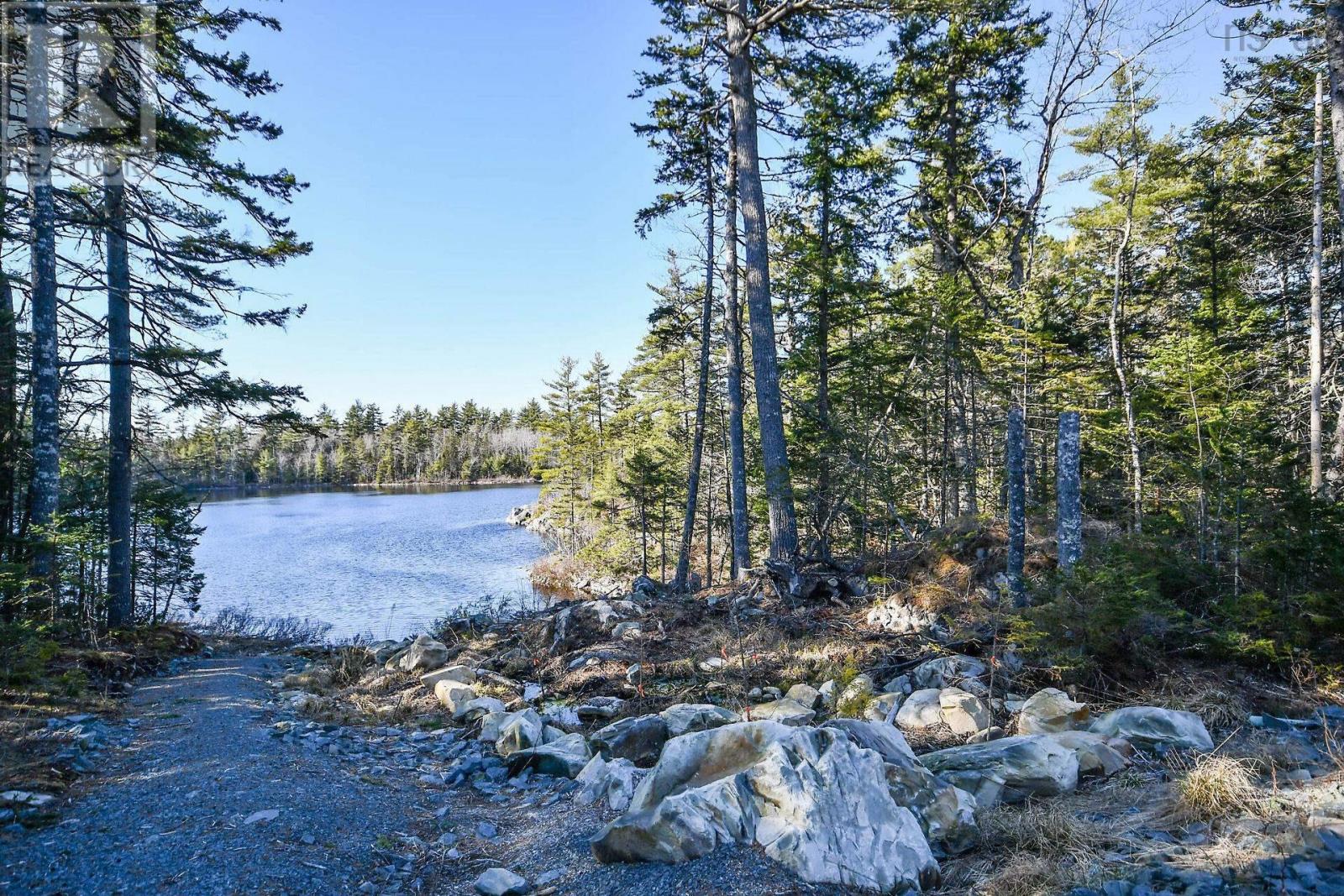 50 267 Meek Arm Trail, East Uniacke, Nova Scotia  B0N 1Z0 - Photo 5 - 202404412