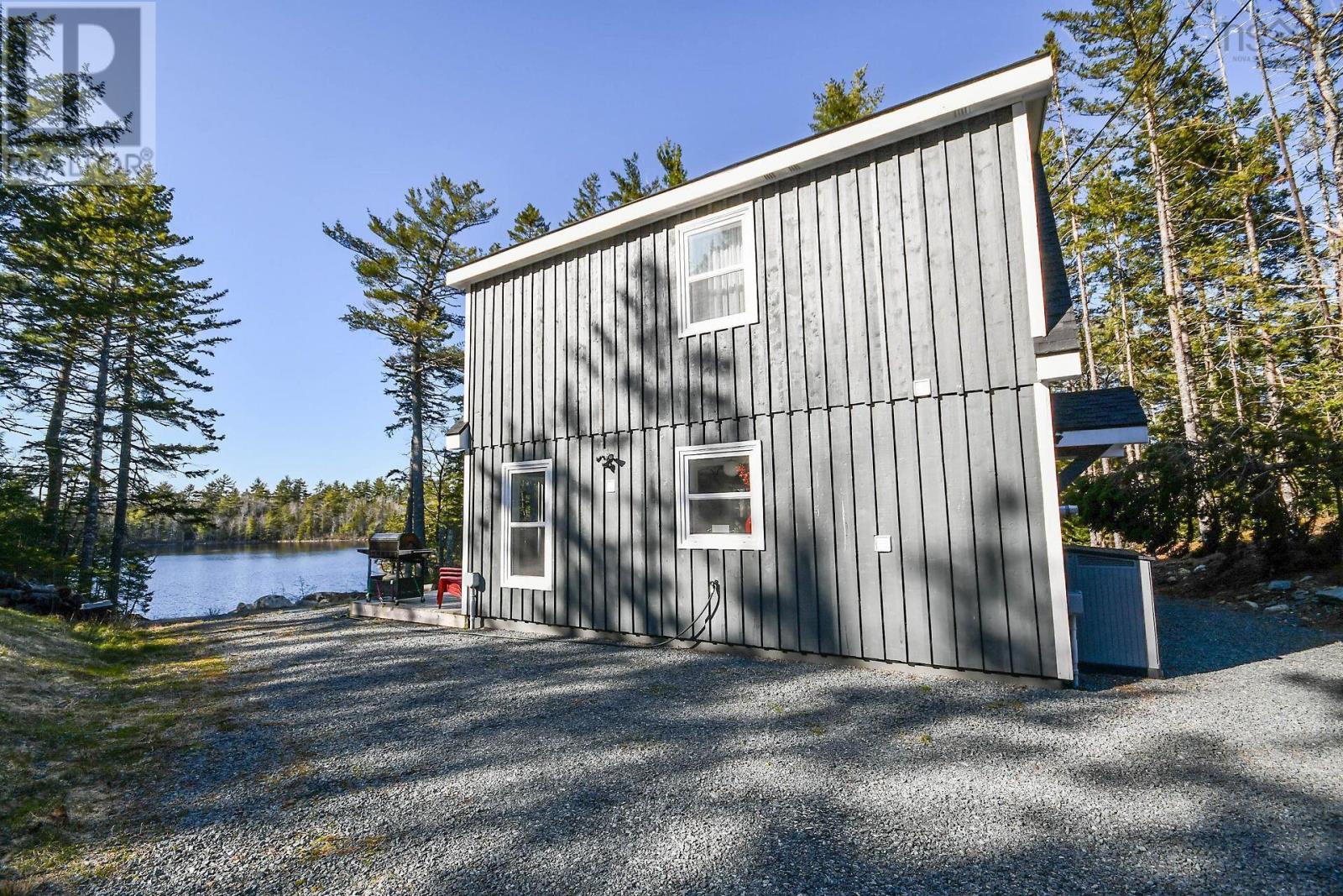 267 Meek Arm Trail, East Uniacke, Nova Scotia  B0N 1Z0 - Photo 4 - 202404413