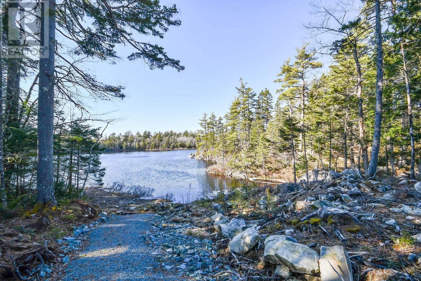 267 Meek Arm Trail, East Uniacke, Nova Scotia  B0N 1Z0 - Photo 6 - 202404413