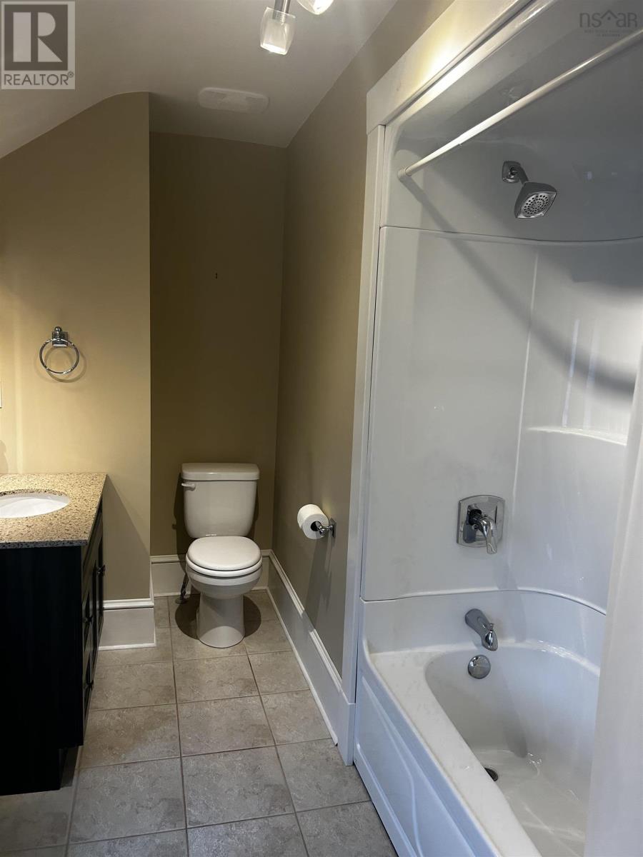 603 Kings Road, Sydney, Nova Scotia  B1S 1B8 - Photo 17 - 202407141