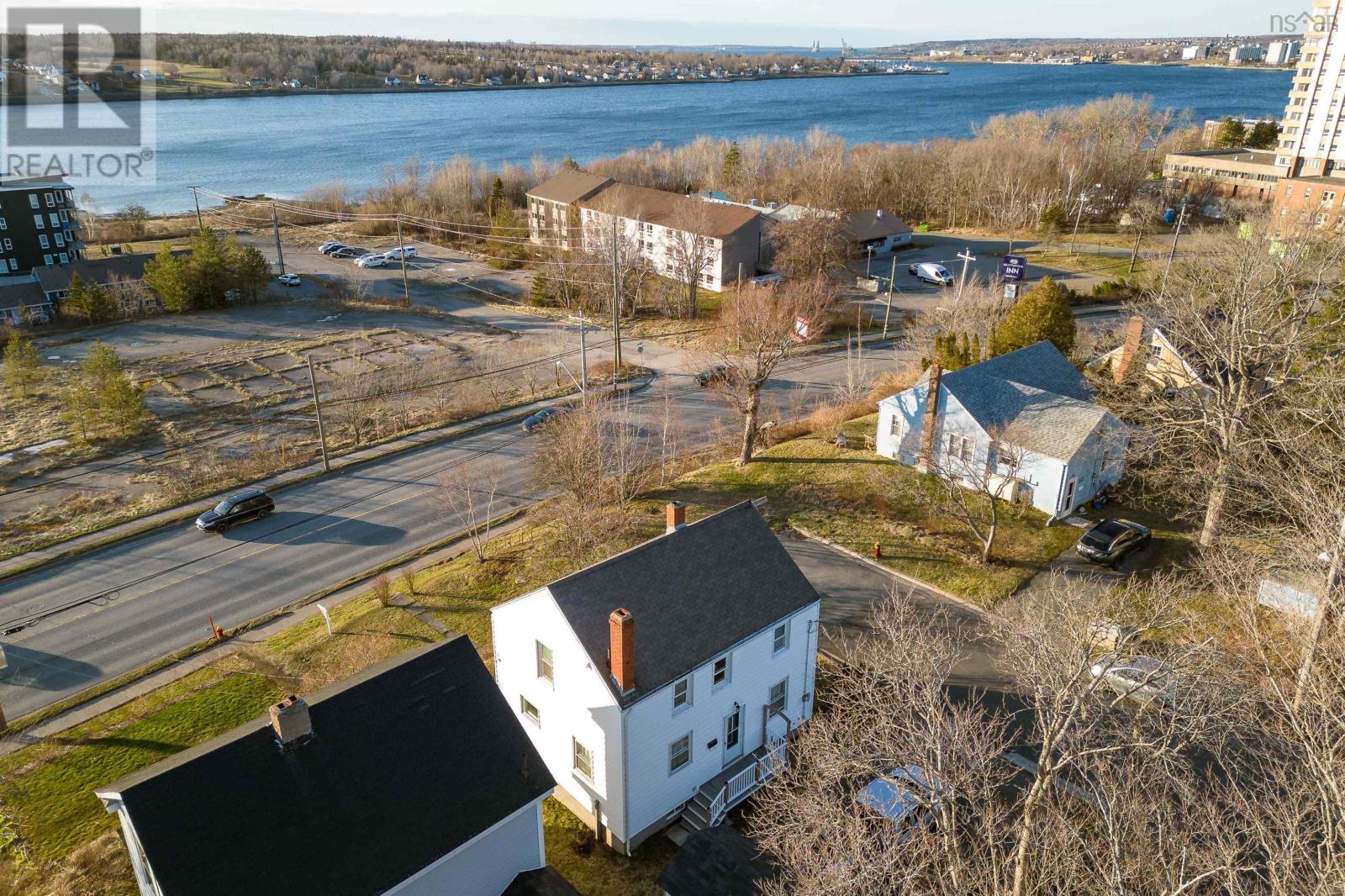 603 Kings Road, Sydney, Nova Scotia  B1S 1B8 - Photo 2 - 202407141