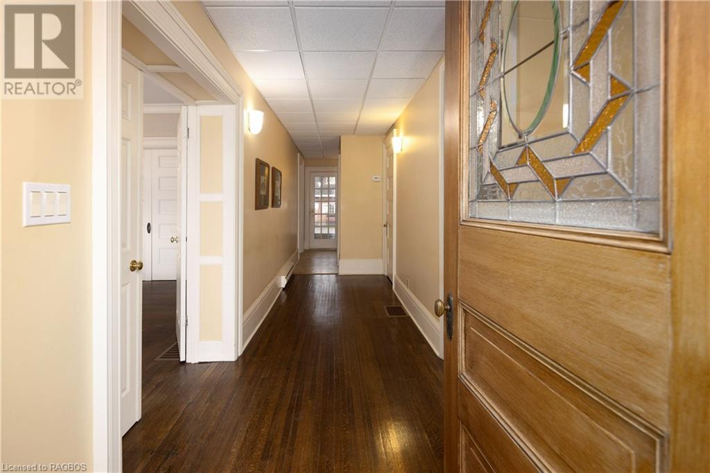 249 10th Street W, Owen Sound, Ontario  N4K 3R2 - Photo 7 - 40560298