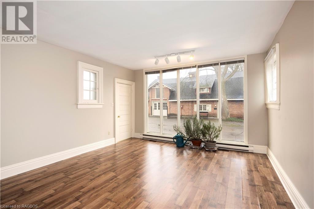 249 10th Street W, Owen Sound, Ontario  N4K 3R2 - Photo 14 - 40560298