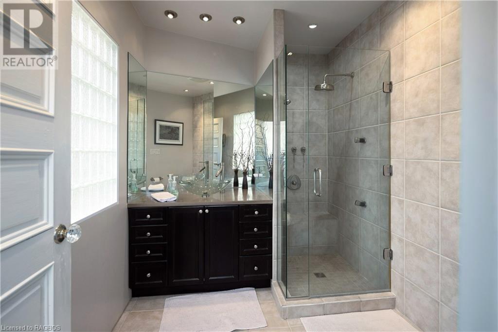 249 10th Street W, Owen Sound, Ontario  N4K 3R2 - Photo 25 - 40560298