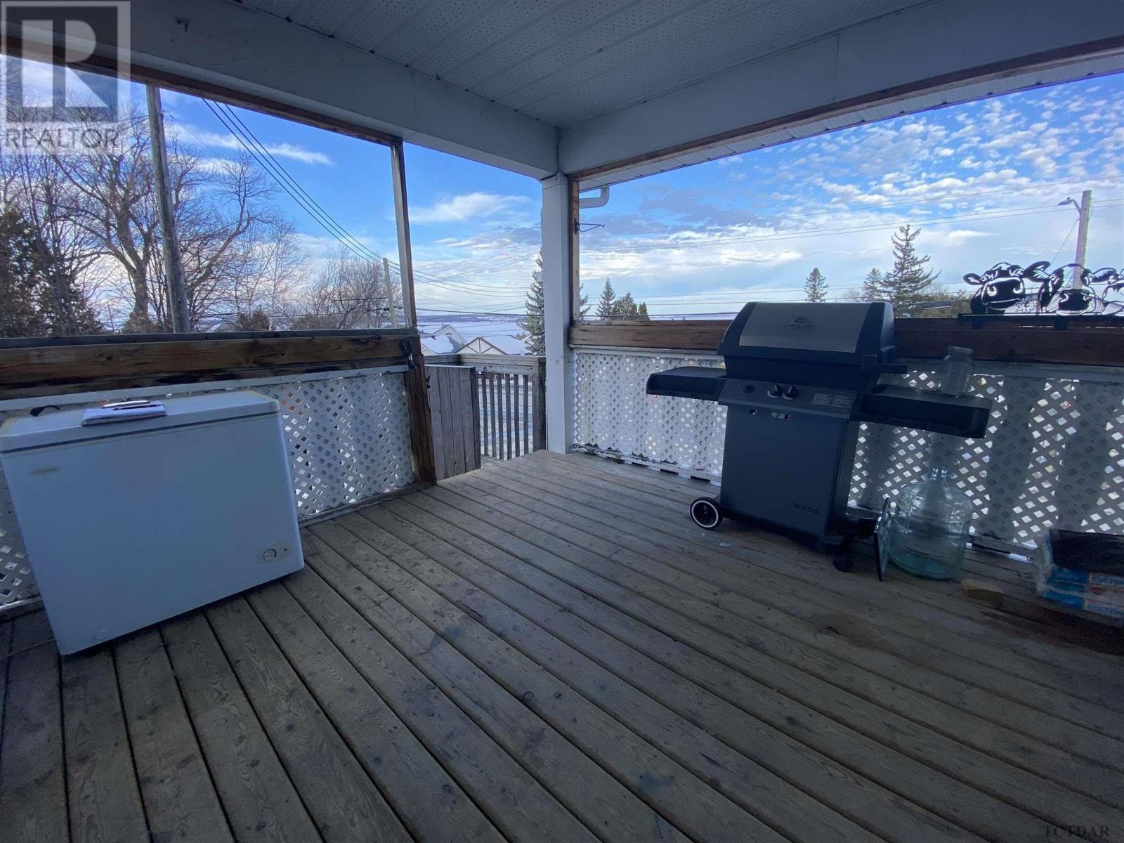 554 Lakeshore Rd, Temiskaming Shores, Ontario  P0J 1P0 - Photo 30 - TM240301