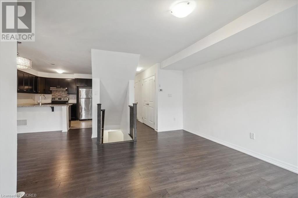 279 Ellen Davidson Drive S, Oakville, Ontario  L6M 0V6 - Photo 11 - 40571248