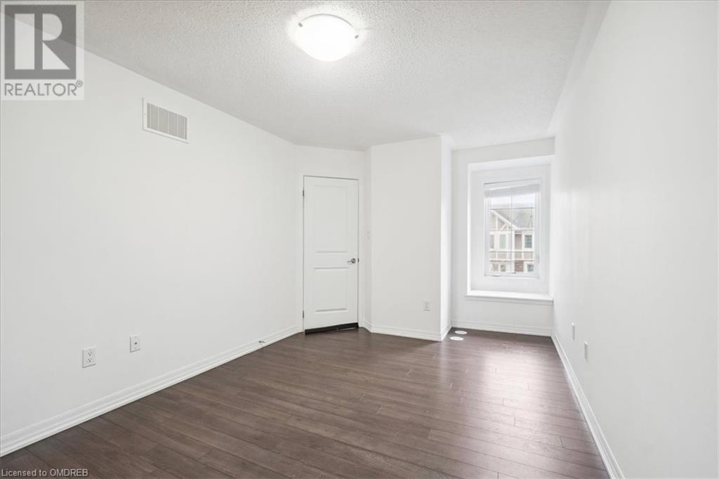 279 Ellen Davidson Drive S, Oakville, Ontario  L6M 0V6 - Photo 21 - 40571248