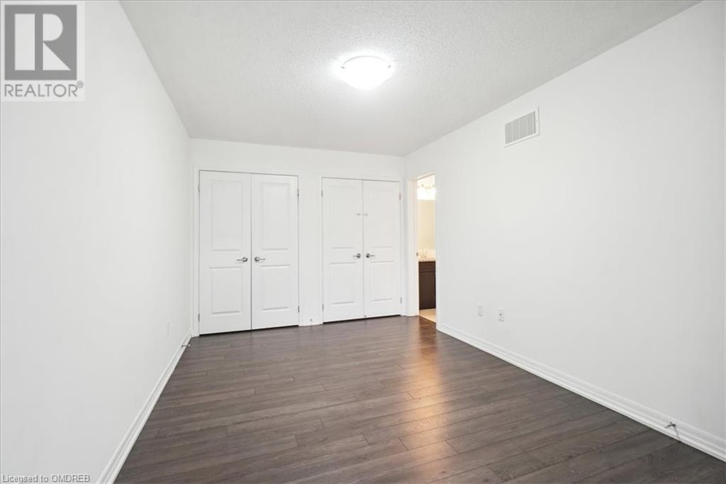 279 Ellen Davidson Drive S, Oakville, Ontario  L6M 0V6 - Photo 22 - 40571248