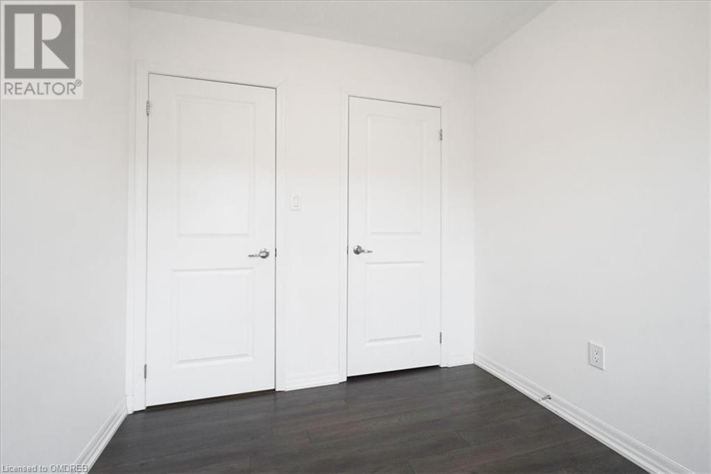 279 Ellen Davidson Drive S, Oakville, Ontario  L6M 0V6 - Photo 26 - 40571248