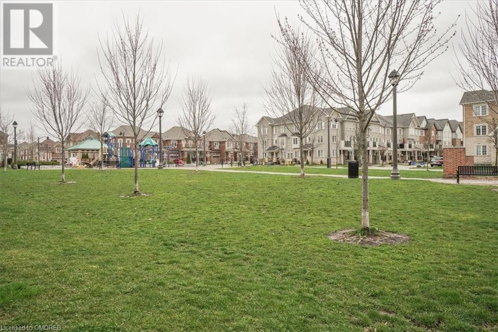 279 Ellen Davidson Drive S, Oakville, Ontario  L6M 0V6 - Photo 28 - 40571248