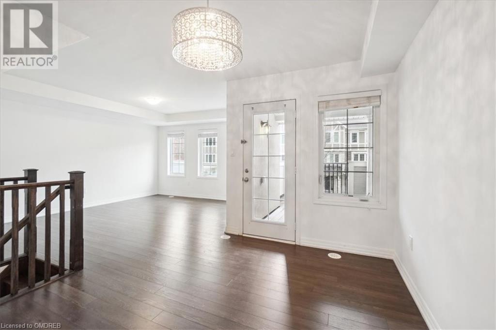 279 Ellen Davidson Drive S, Oakville, Ontario  L6M 0V6 - Photo 7 - 40571248