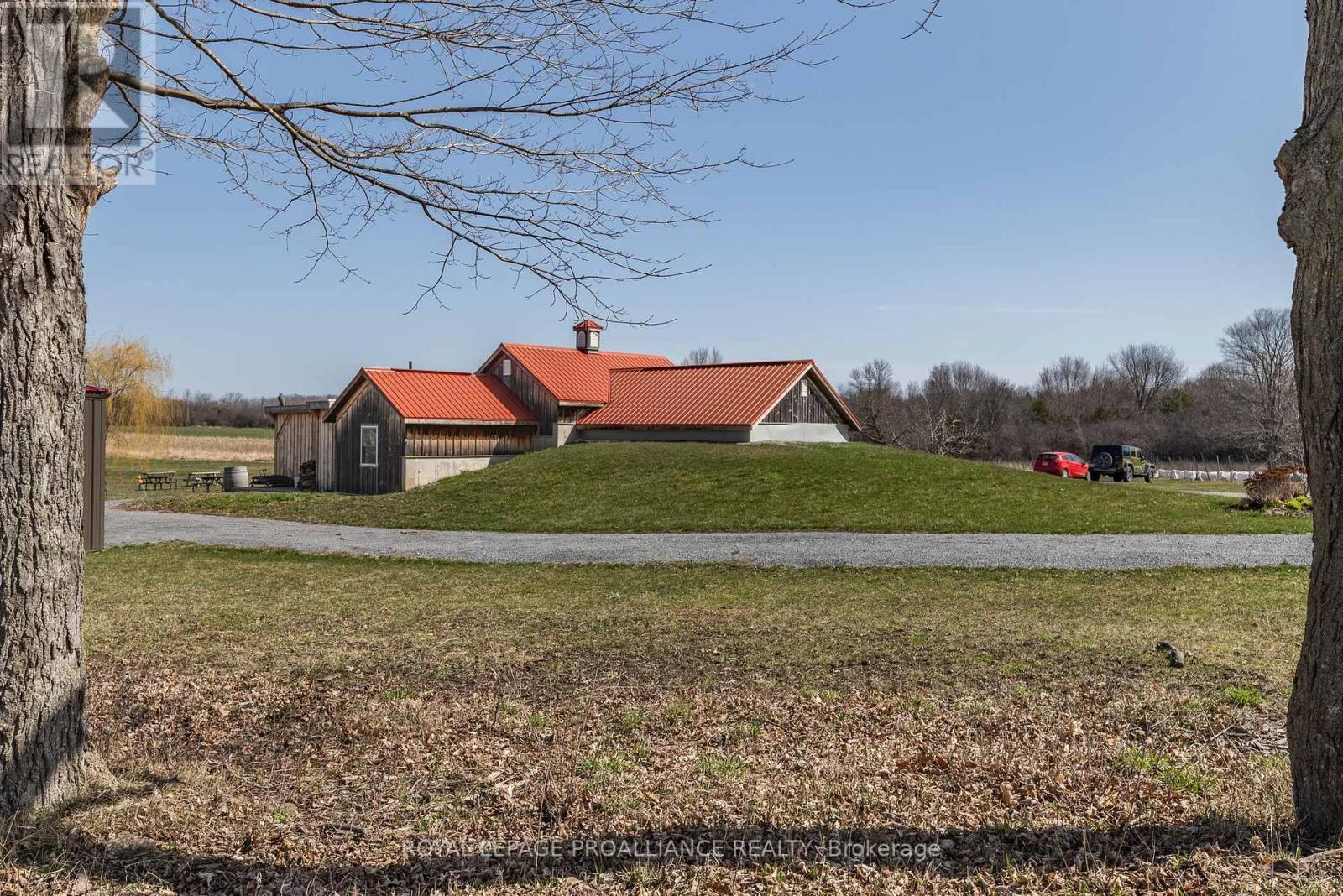 449 PARTRIDGE HOLLOW ROAD Prince Edward County