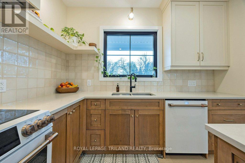 8908 Morris St, Dutton/dunwich, Ontario  N0L 1P0 - Photo 9 - X8233800