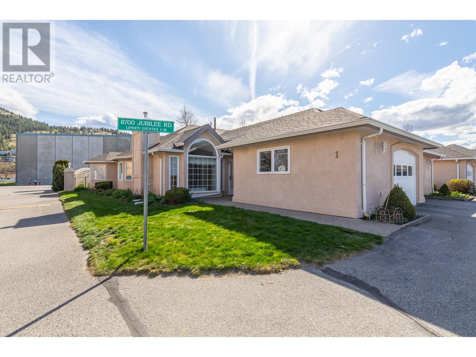 8700 Jubliee Road E 1, Main Town, Summerland 