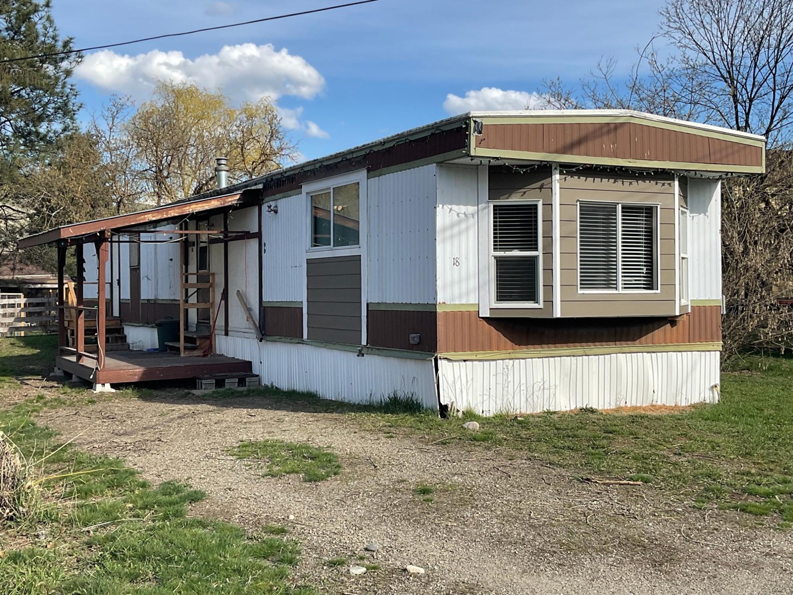 Midway Mobile Home for sale:  2 bedroom 980 sq.ft. (Listed 2024-04-16)