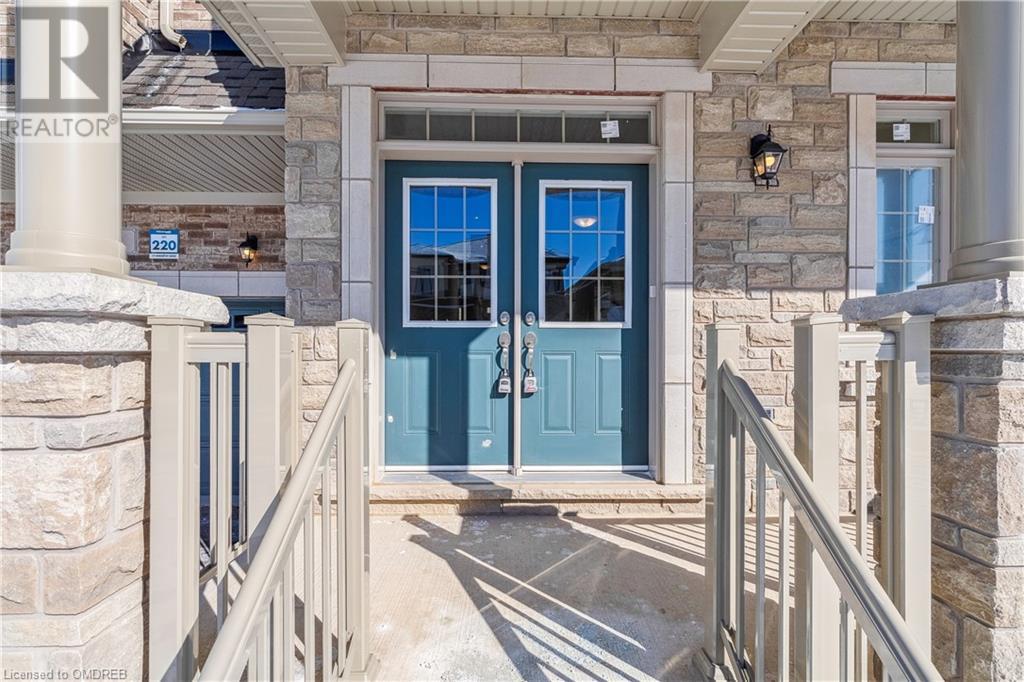 19 Edworthy Gardens, Waterdown, Ontario  L8B 1Y8 - Photo 2 - 40571574