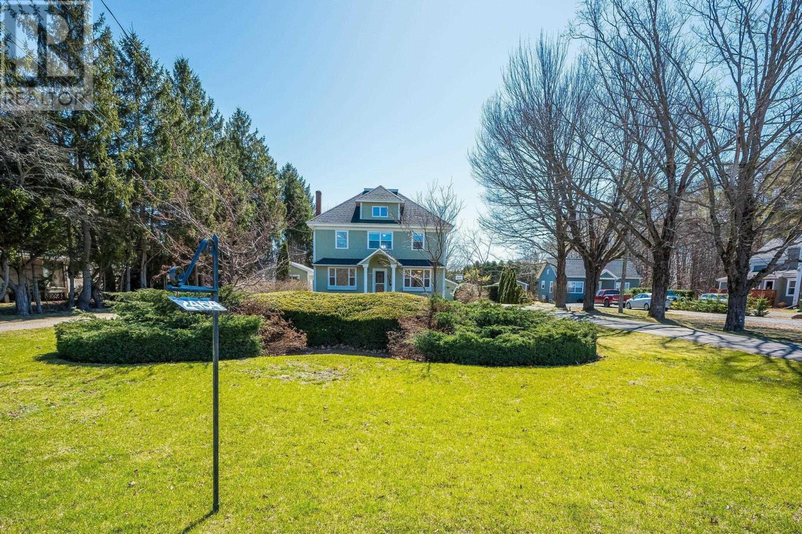 2464 Highway 1, Aylesford, Nova Scotia  B0P 1C0 - Photo 2 - 202407179