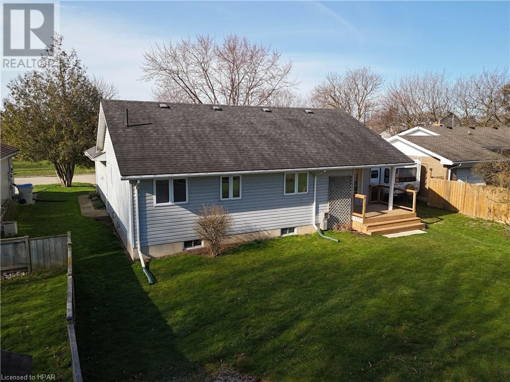 47 Albert Street, Mitchell, Ontario  N0K 1N0 - Photo 20 - 40569347