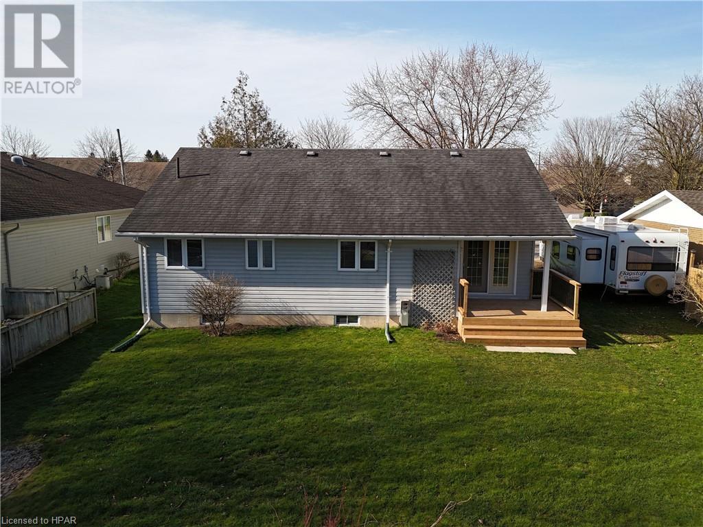 47 Albert Street, Mitchell, Ontario  N0K 1N0 - Photo 22 - 40569347