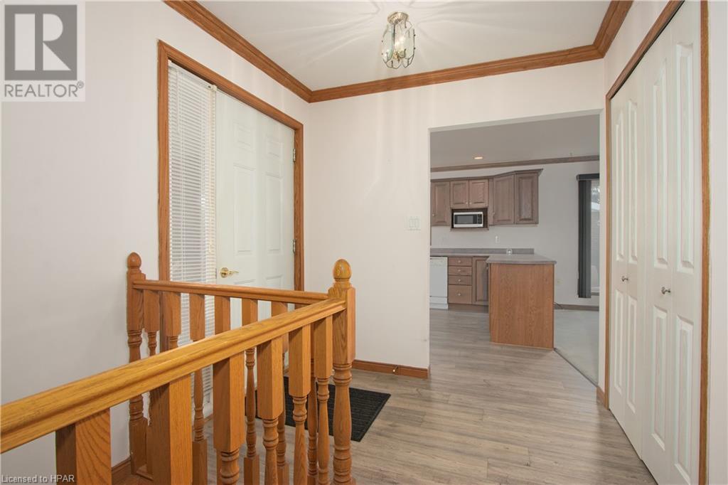 47 Albert Street, Mitchell, Ontario  N0K 1N0 - Photo 4 - 40569347
