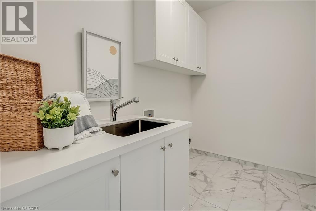 2328 Charles Cornwall Avenue, Oakville, Ontario  L6M 5M1 - Photo 30 - 40569719