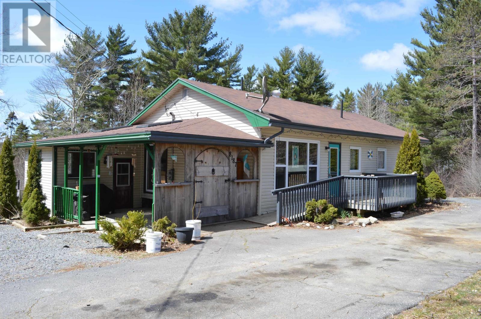 8187 Highway #8, South Brookfield, Nova Scotia  B0T 1X0 - Photo 4 - 202407181