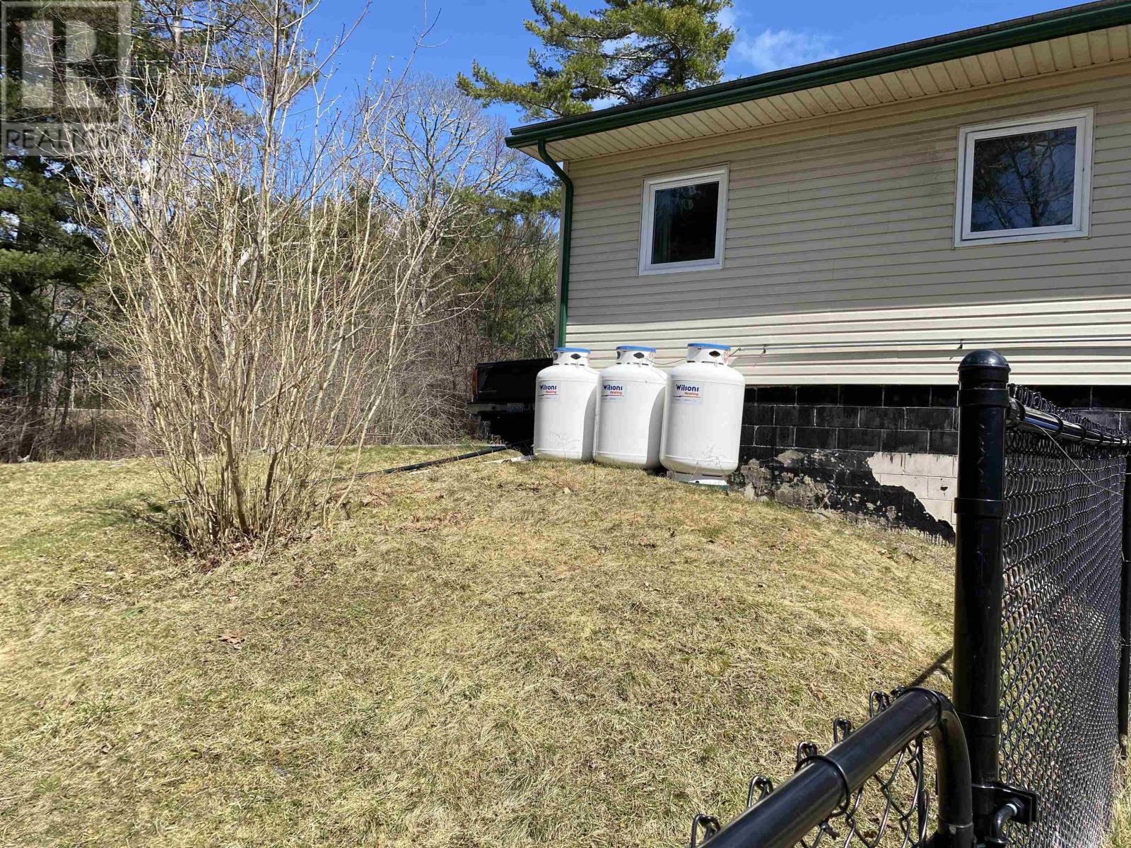 8187 Highway #8, South Brookfield, Nova Scotia  B0T 1X0 - Photo 7 - 202407181