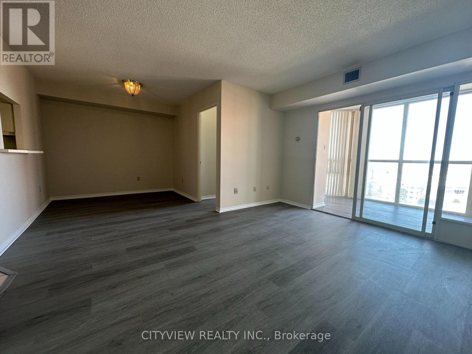 1708 - 265 Enfield Place, Mississauga, Ontario  L5B 3Y6 - Photo 4 - W8234990