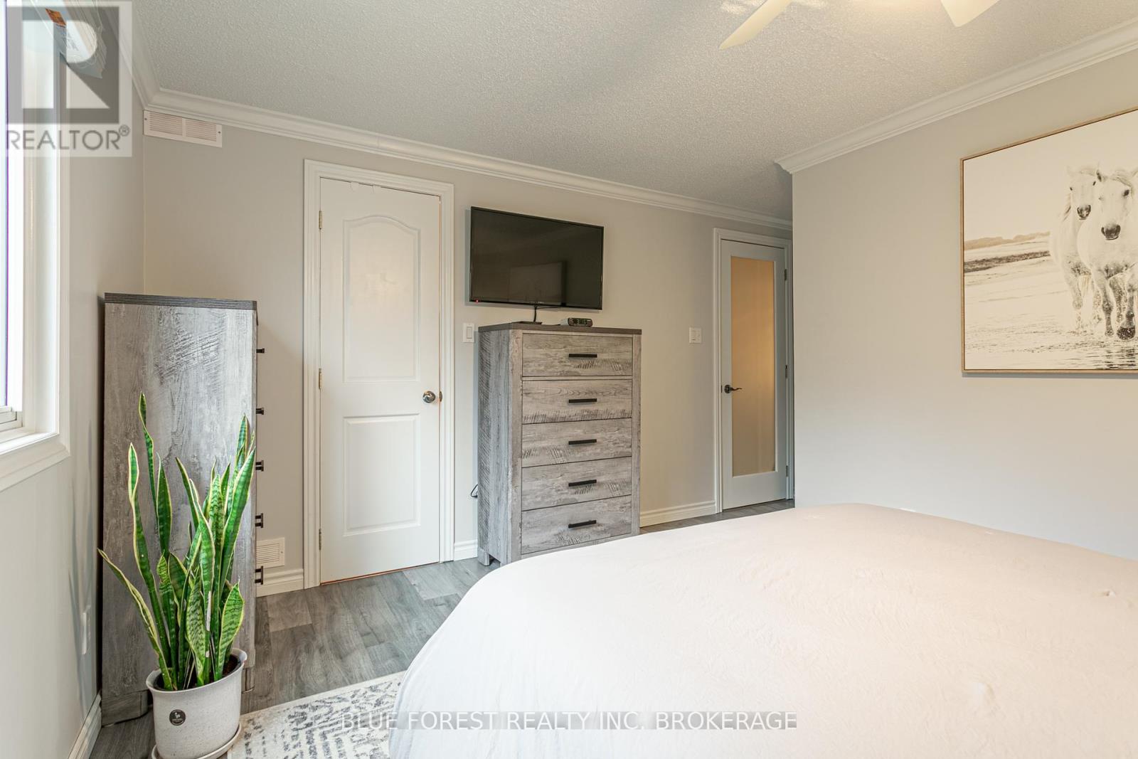 1449 Aldersbrook Rd, London, Ontario  N6G 3N6 - Photo 13 - X8234782