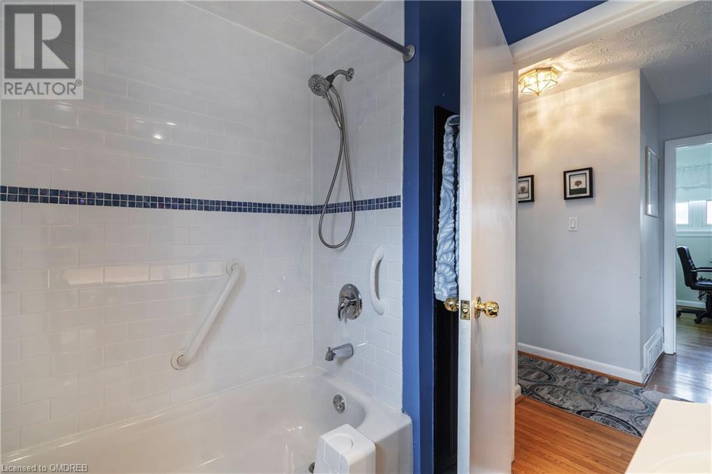 1340 Bridge Road, Oakville, Ontario  L6L 2C7 - Photo 17 - 40571786