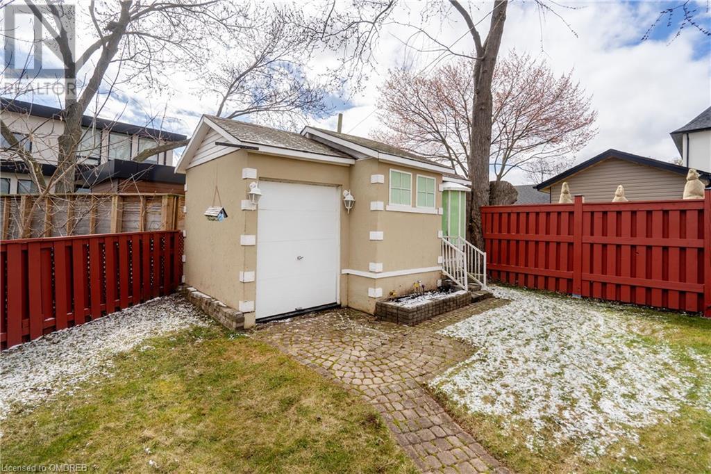 1340 Bridge Road, Oakville, Ontario  L6L 2C7 - Photo 41 - 40571786