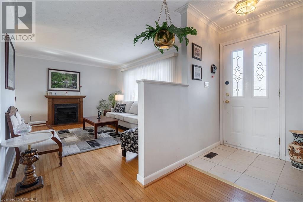 1340 Bridge Road, Oakville, Ontario  L6L 2C7 - Photo 5 - 40571786