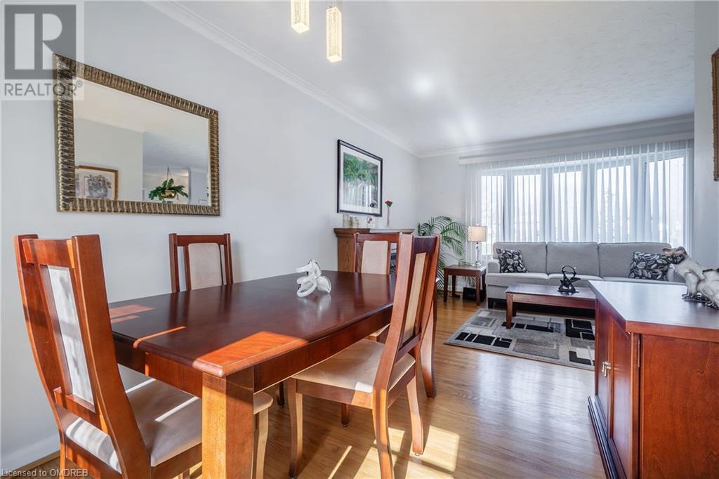 1340 Bridge Road, Oakville, Ontario  L6L 2C7 - Photo 9 - 40571786