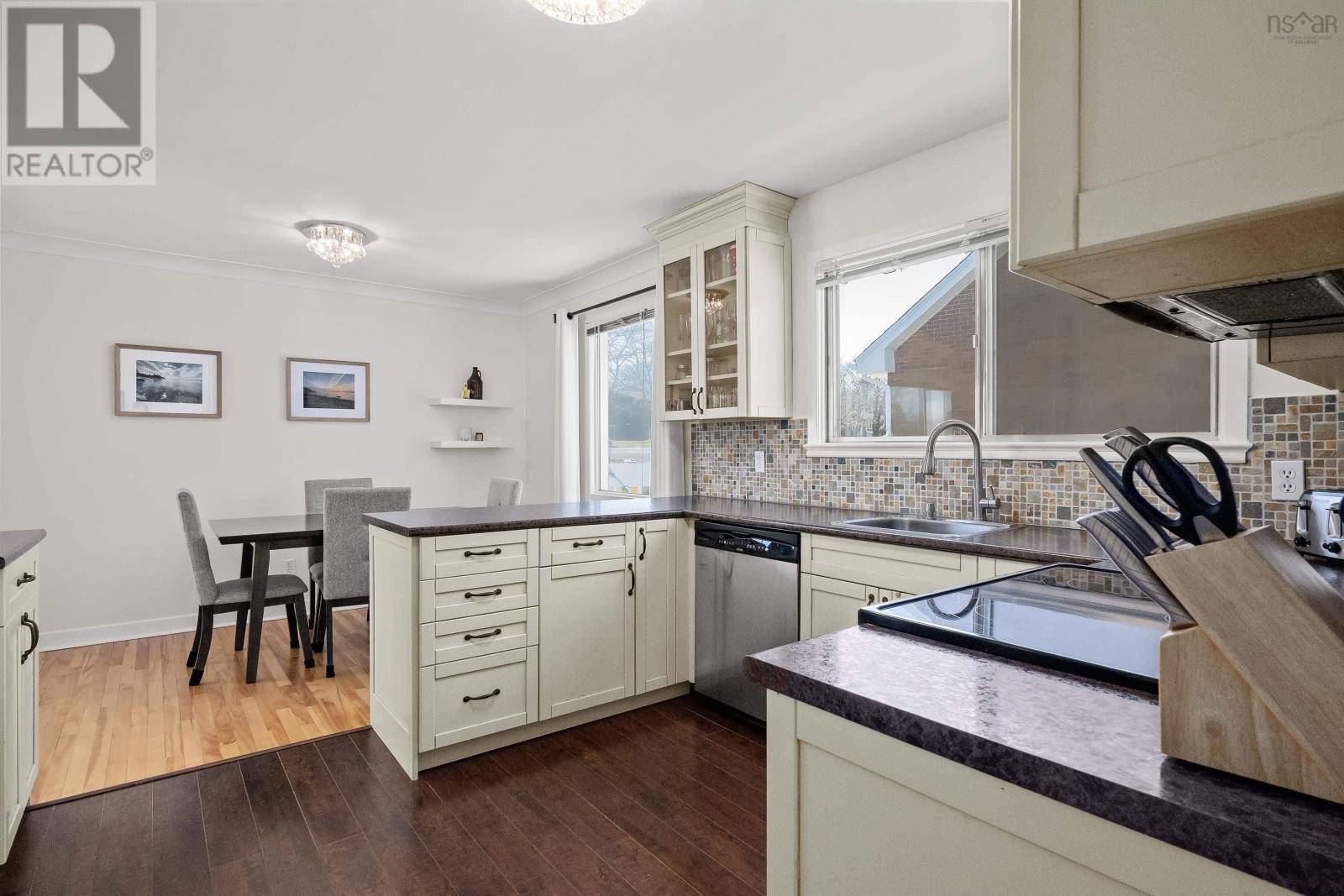 11-15 Deepwood Crescent, Halifax, Nova Scotia  B3M 2Y5 - Photo 12 - 202407194