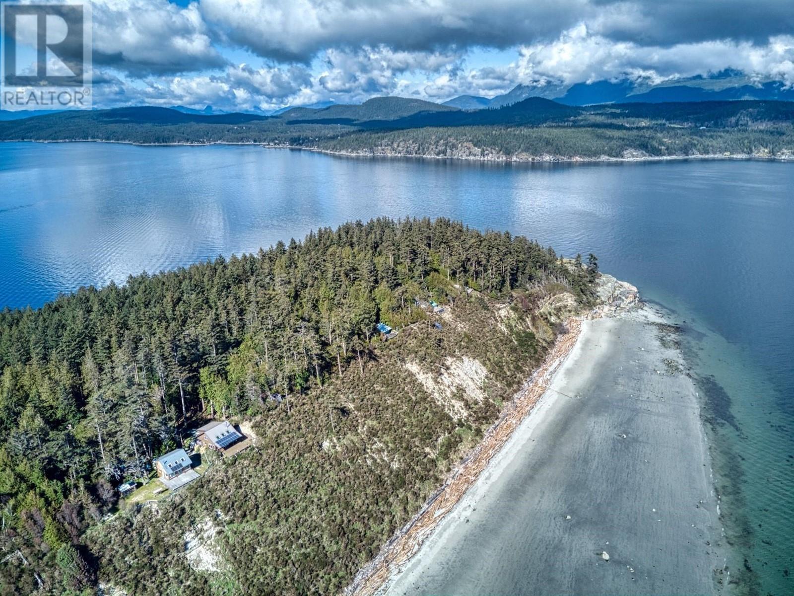 3206 Vancouver Boulevard, Other Islands, British Columbia  V8A 2G0 - Photo 4 - R2870475