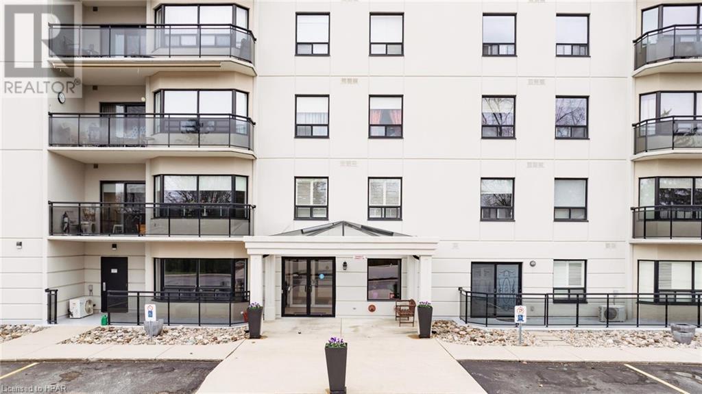 160 Romeo Street S Unit# 104, Stratford, Ontario  N5A 4S9 - Photo 2 - 40570635