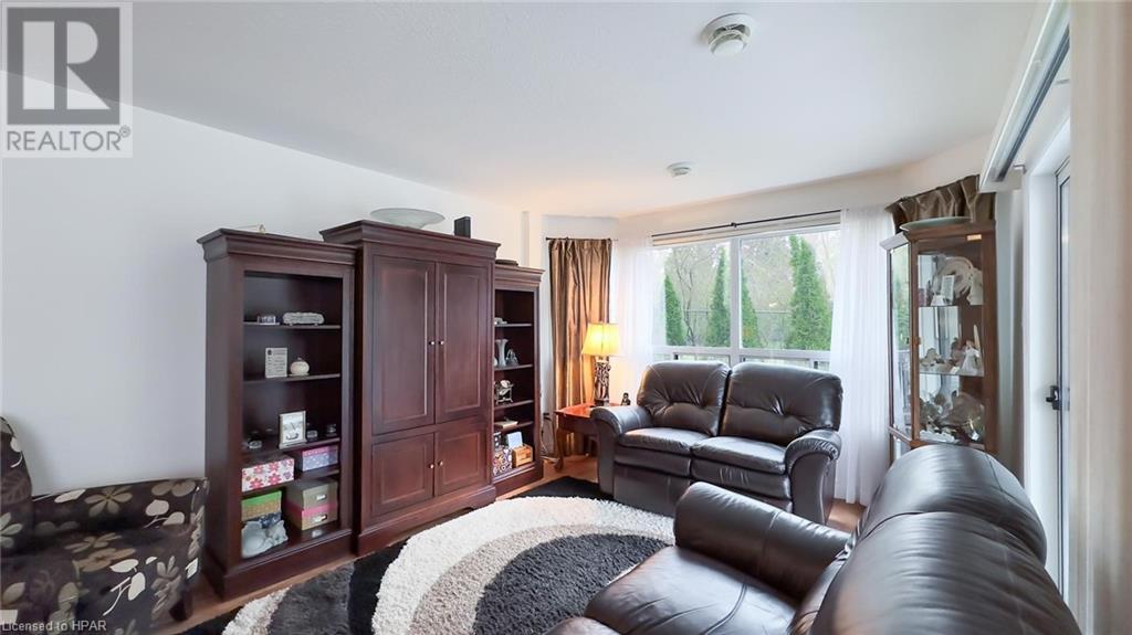 160 Romeo Street S Unit# 104, Stratford, Ontario  N5A 4S9 - Photo 8 - 40570635