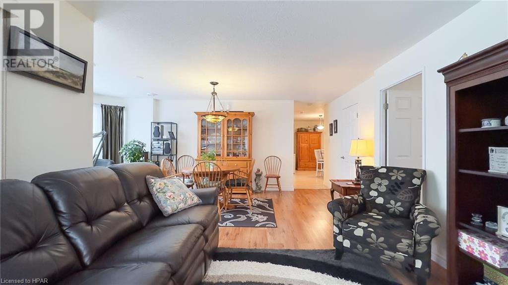 160 Romeo Street S Unit# 104, Stratford, Ontario  N5A 4S9 - Photo 9 - 40570635