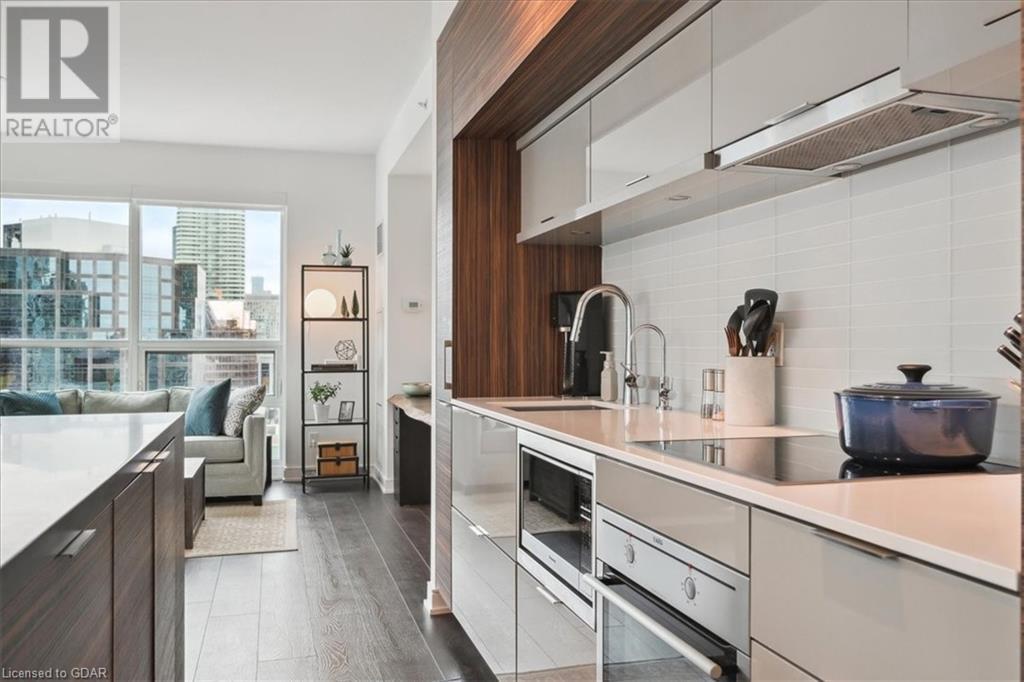 88 Scott Street Street Unit# 3002, Toronto, Ontario  M5E 0A9 - Photo 4 - 40570140