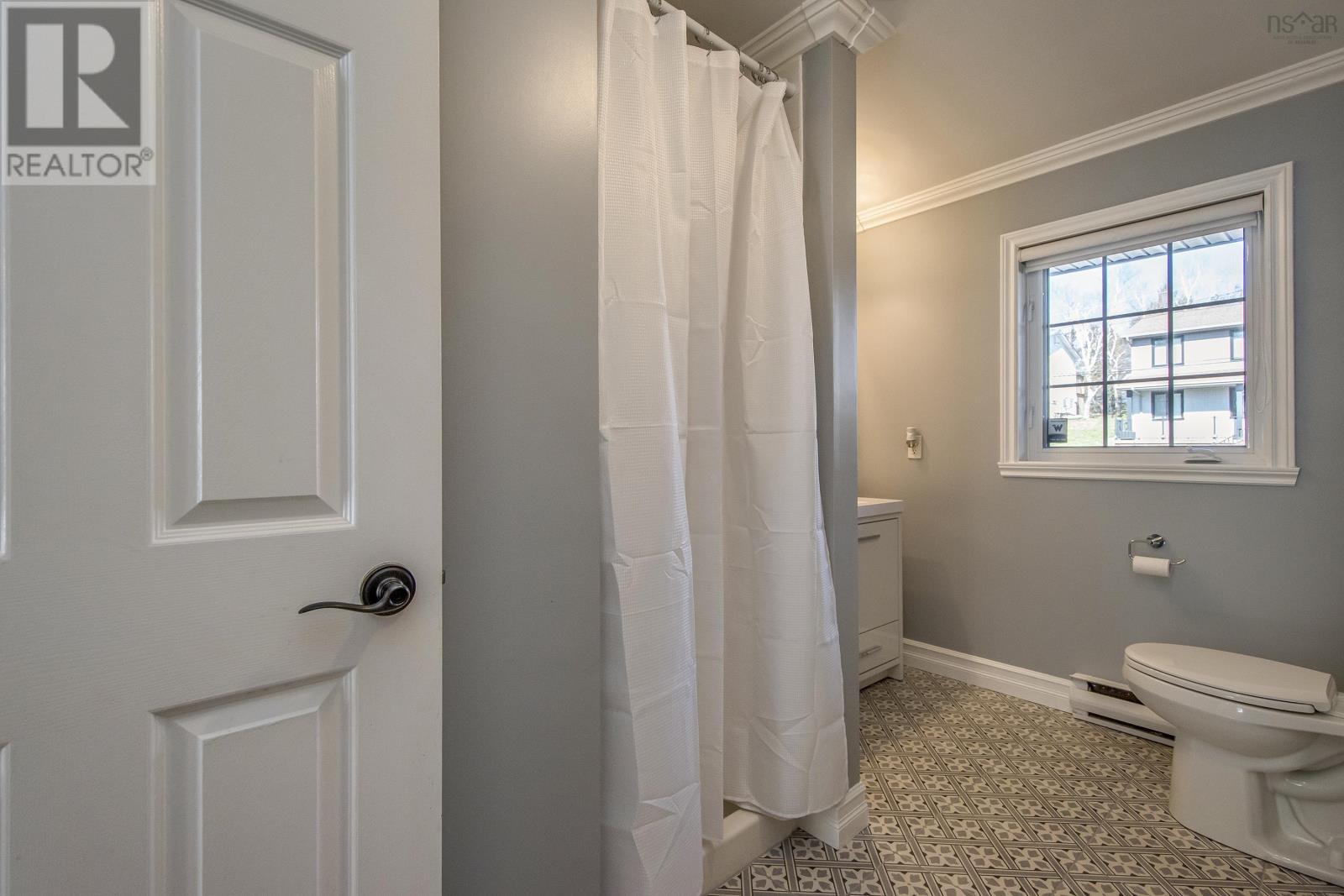 3 Stoneridge Court, Bedford, Nova Scotia  B4A 3N3 - Photo 37 - 202407207
