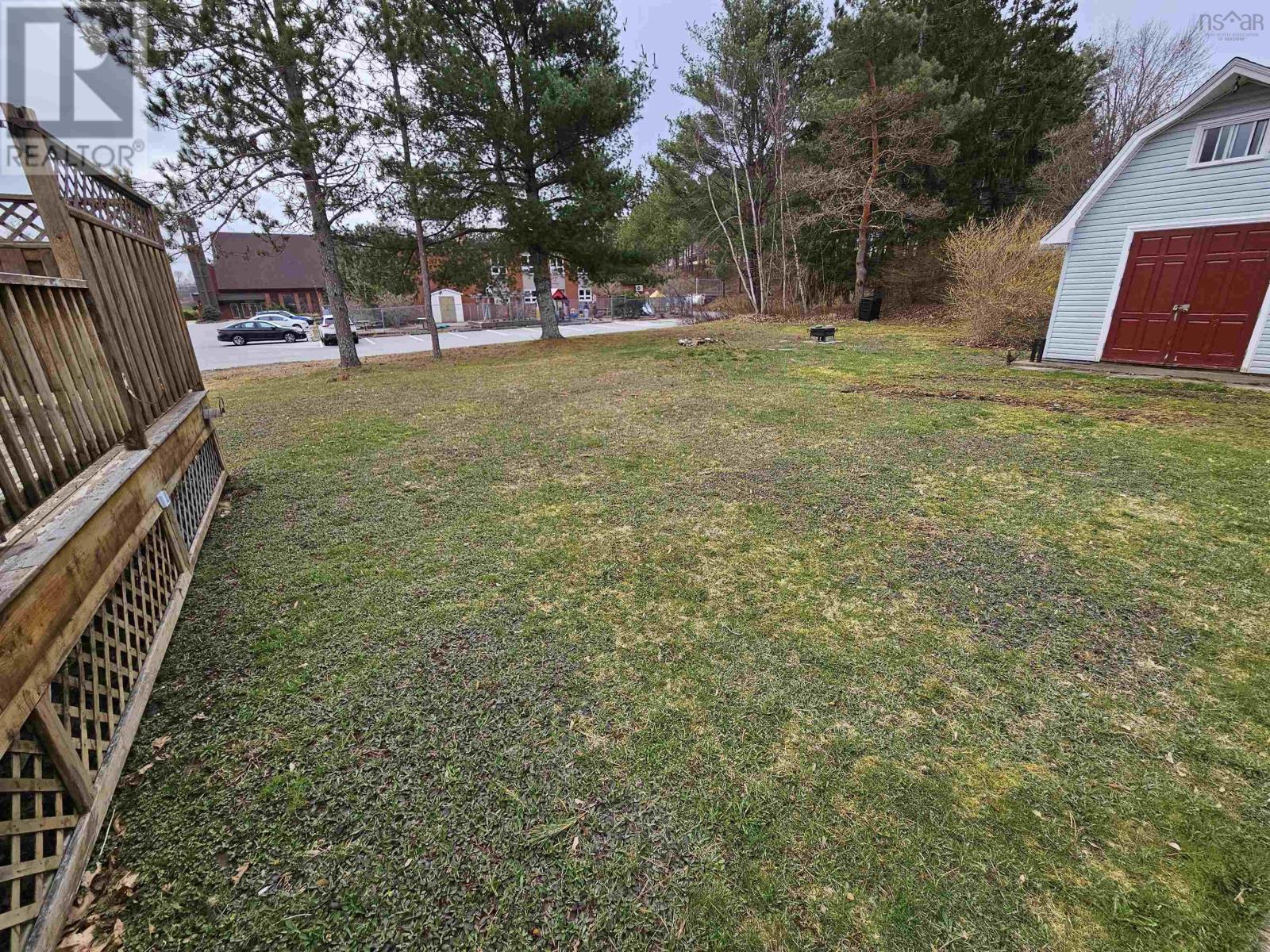 105 Hillcrest Street, Bridgewater, Nova Scotia  B4V 1T2 - Photo 6 - 202407220