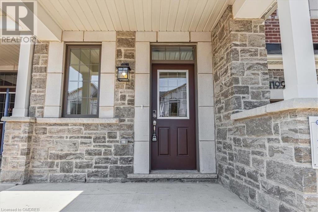 1199 Tanbark Avenue, Oakville, Ontario  L6H 3X1 - Photo 2 - 40562539