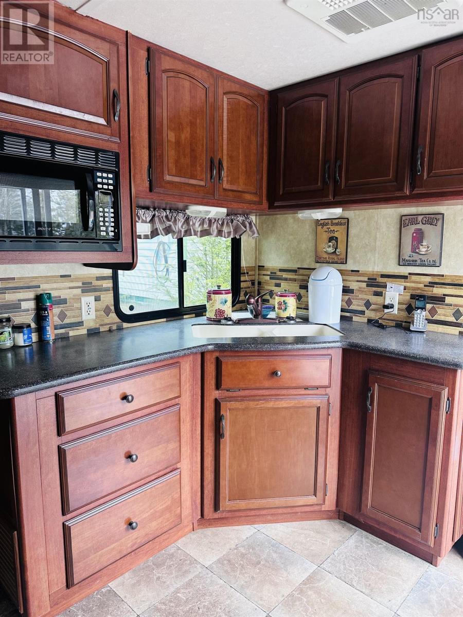 124 Roseway Drive, Upper Ohio, Nova Scotia  B0T 1W0 - Photo 11 - 202407229