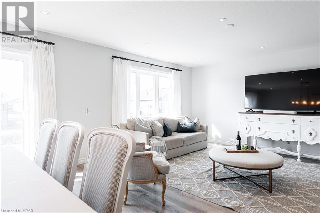 9 Sweet Water Drive N, Ashfield-Colborne-Wawanosh, Ontario  N7A 0C1 - Photo 18 - 40569957