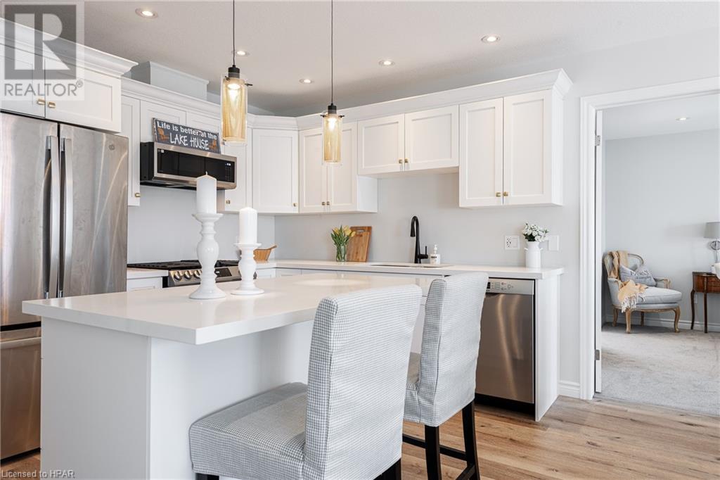 9 Sweet Water Drive N, Ashfield-Colborne-Wawanosh, Ontario  N7A 0C1 - Photo 16 - 40569957