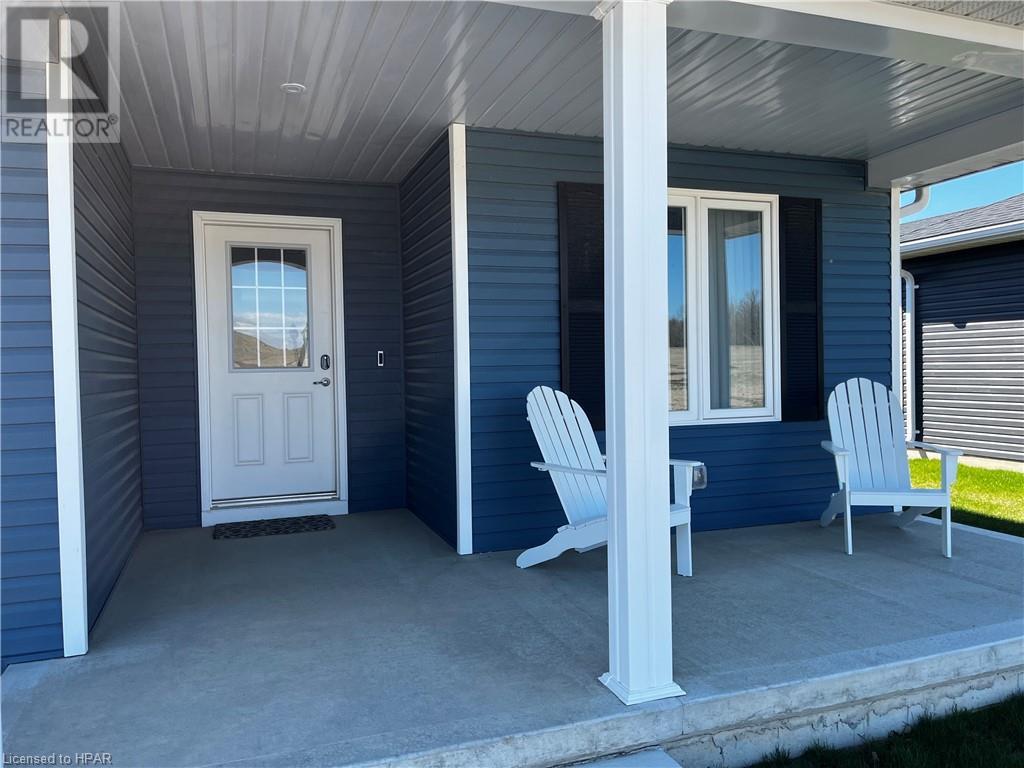 9 Sweet Water Drive N, Ashfield-Colborne-Wawanosh, Ontario  N7A 0C1 - Photo 2 - 40569957