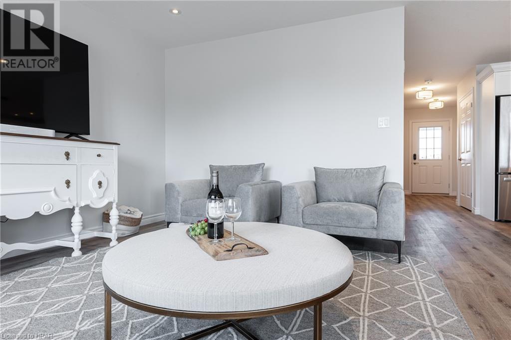 9 Sweet Water Drive N, Ashfield-Colborne-Wawanosh, Ontario  N7A 0C1 - Photo 4 - 40569957