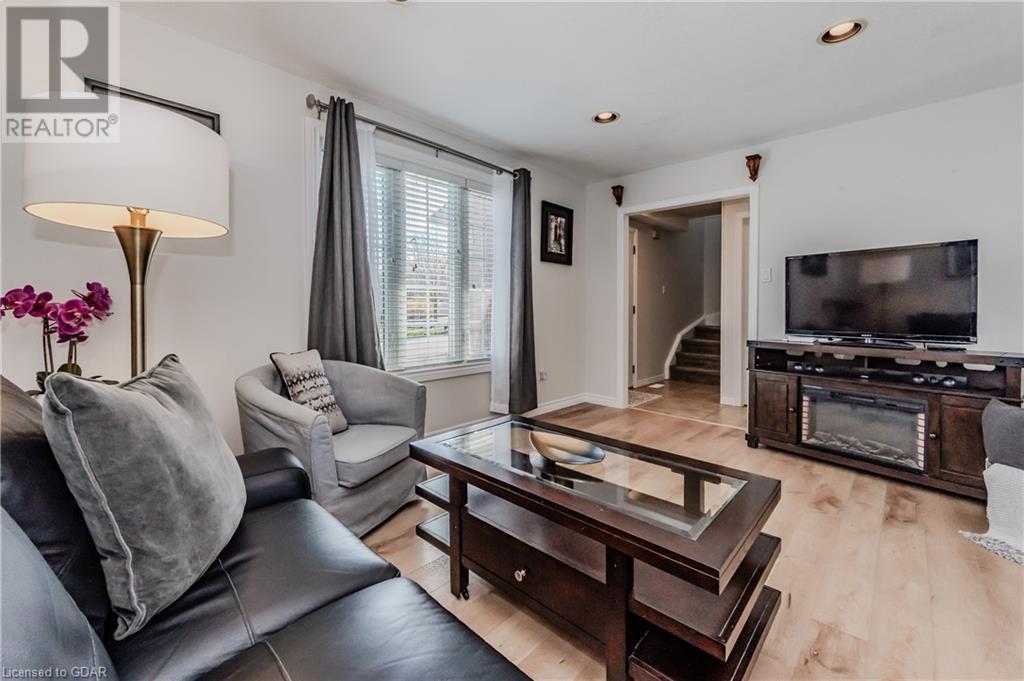 87 Thornhill Drive, Guelph, Ontario  N1H 8J2 - Photo 10 - 40571360